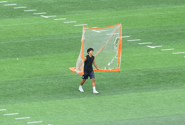 詹姆斯坦诚 詹姆斯坦诚